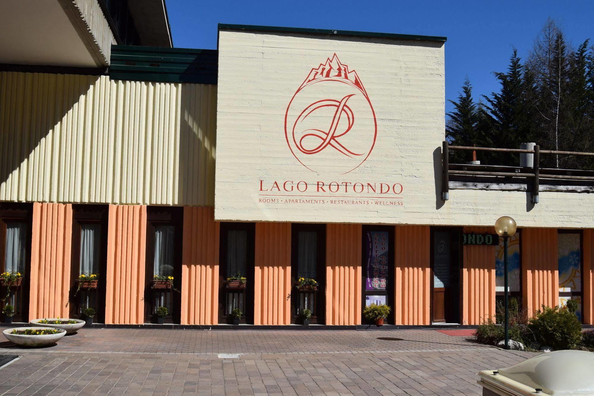 Affittacamere Lago Rotondo メッツァーナ エクステリア 写真